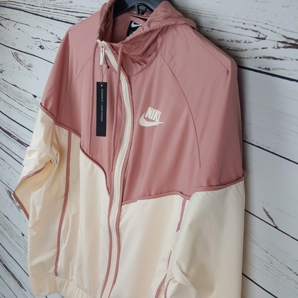 nike windrunner guava ice